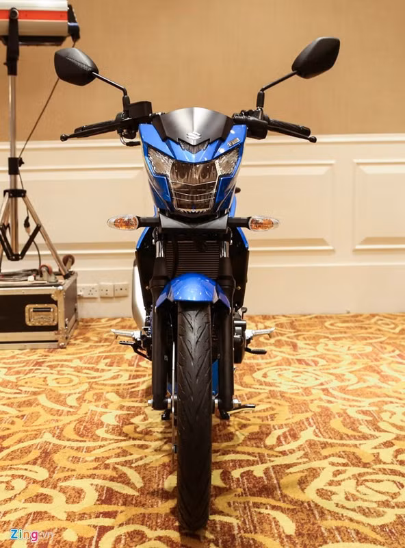 suzuki raider 2016 ra mat gia tu 49 trieu dong
