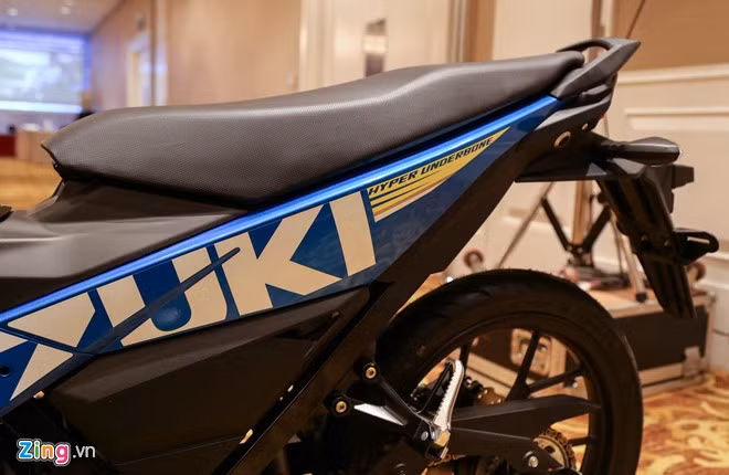suzuki raider 2016 ra mat gia tu 49 trieu dong