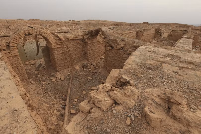 hoang tan thanh pho co 3 000 nam tuoi bi is tan pha o iraq