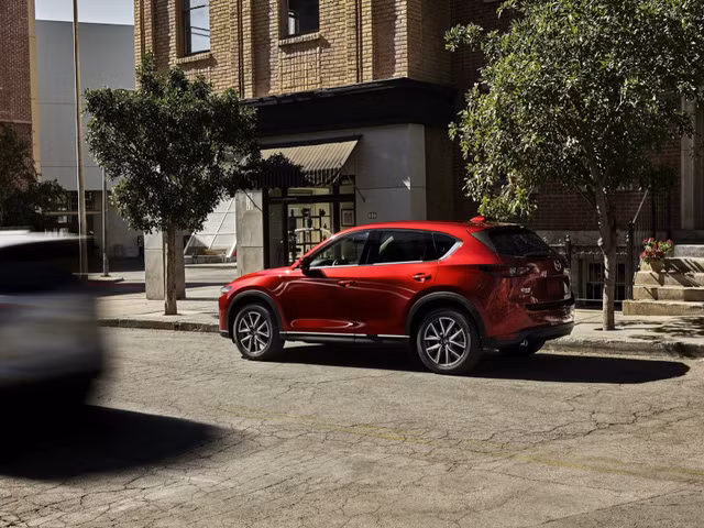 can canh mazda cx 5 hoan toan moi