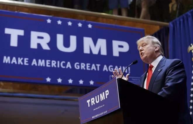 trich nuoc my nhin tu ben trong cua donald trump