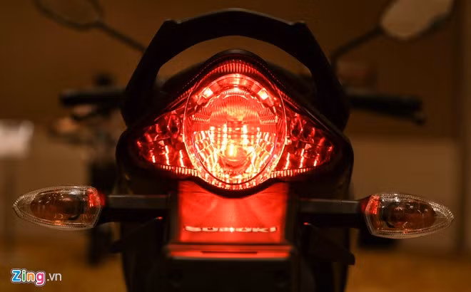 suzuki raider 2016 ra mat gia tu 49 trieu dong