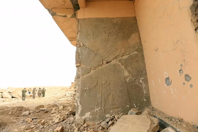 hoang tan thanh pho co 3 000 nam tuoi bi is tan pha o iraq