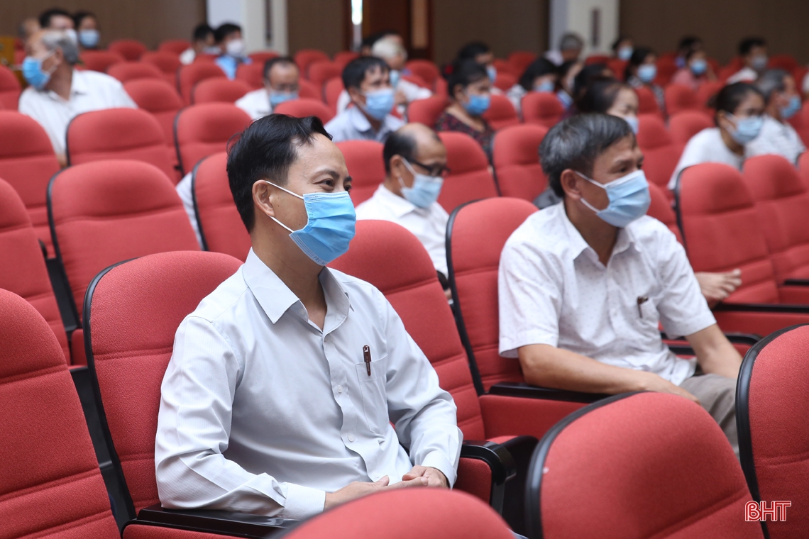 Đem hết sức lực, trí tuệ, thực hiện tốt chức trách của ĐBQH và HĐND