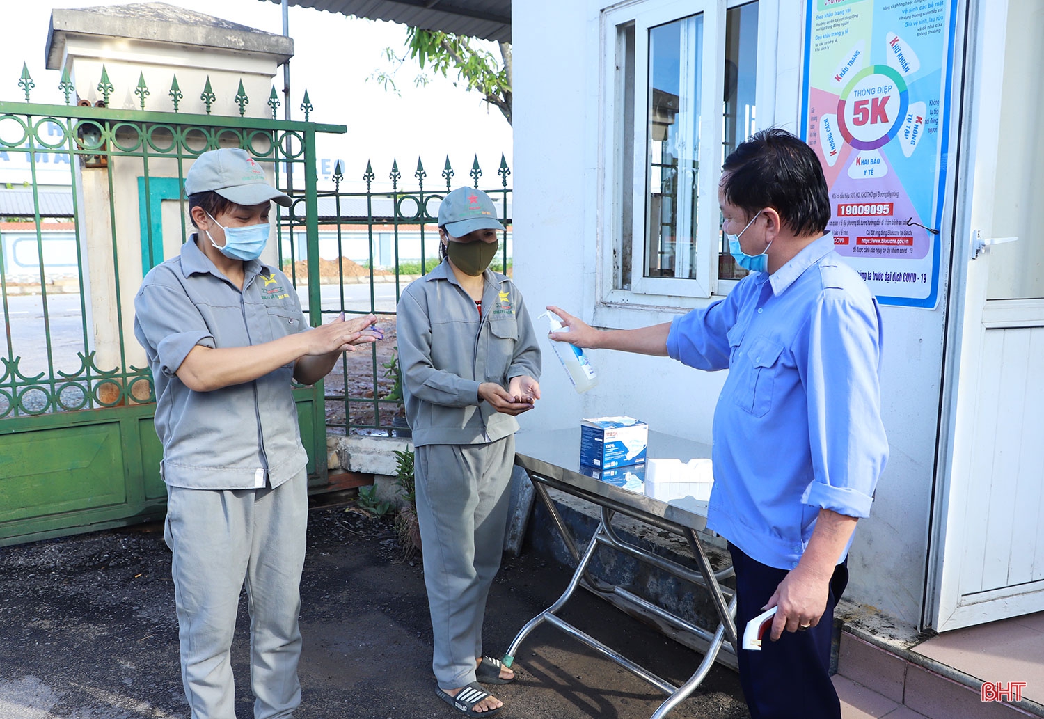 Doanh nghiệp giữ vững vai trò “xương sống” của nền kinh tế