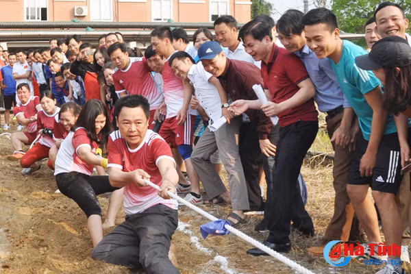 tp ha tinh nhat toan doan hoi thao truyen thong cong ty dien luc