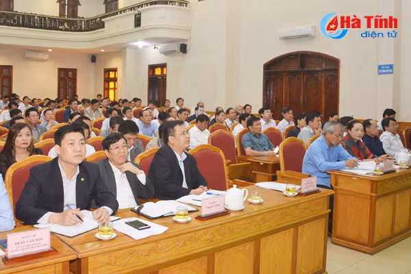 cong khai xin loi va phuc hoi quyen loi dang vien bi ky luat sai ky luat oan