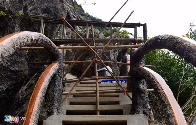 cau xuyen loi di san trang an di nguoc cam ket cua viet nam voi unesco
