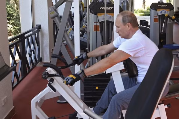 mot ngay binh thuong cua tong thong nga putin