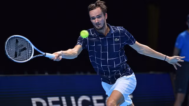 ATP Finals 2020: Novak Djokovic thất bại trước Daniil Medvedev