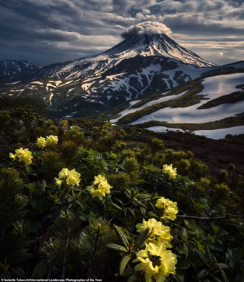 Mê mẩn loạt ảnh phong cảnh đoạt giải International Landscape Photographer of the Year 2020