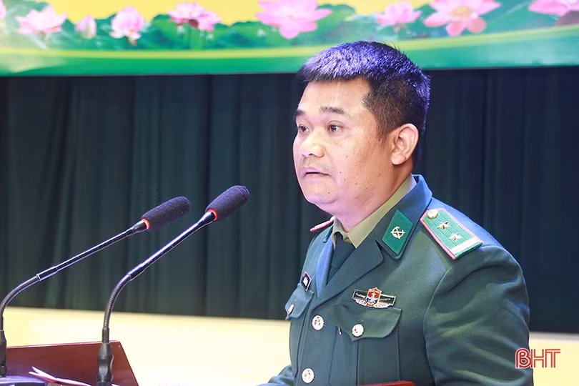 Khen thưởng 15 tập thể, cá nhân trong phong trào biên phòng toàn dân