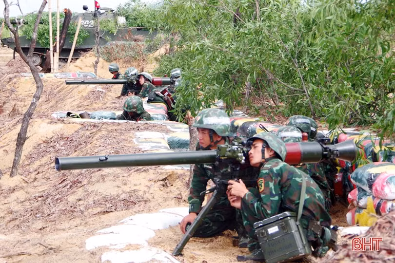 Xây dựng LLVT Hà Tĩnh đáp ứng yêu cầu bảo vệ Tổ quốc trong giai đoạn mới