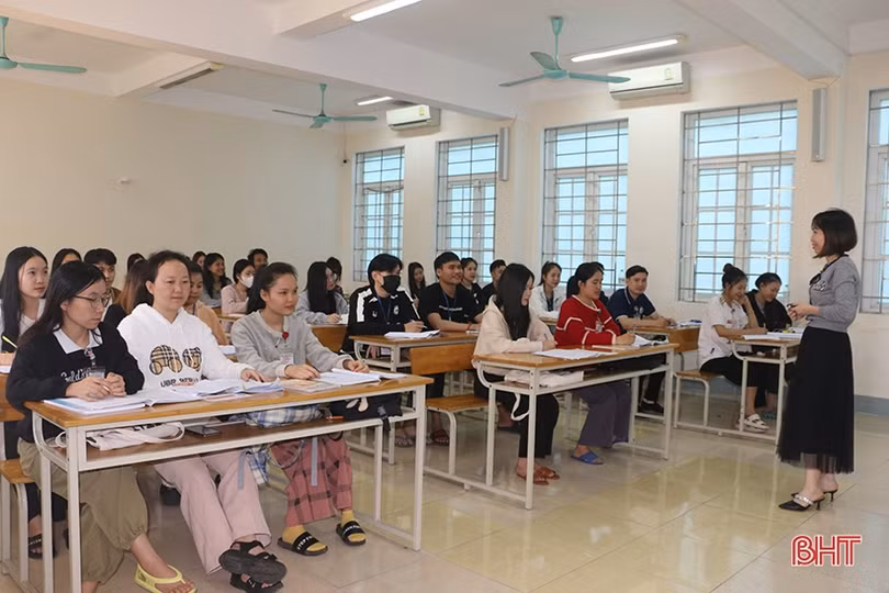 Tạo điều kiện để lưu học sinh Lào theo học ngành y tại Hà Tĩnh