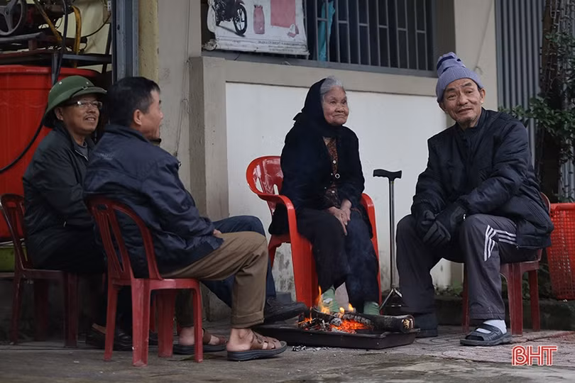 Người Hà Tĩnh chống chọi với đợt rét nhất từ đầu đông