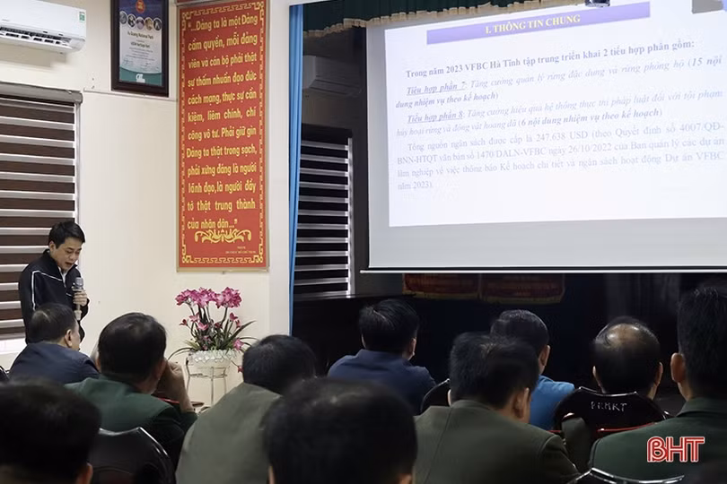 Lắp 85 điểm bẫy ảnh giám sát đa dạng sinh học tại Vườn Quốc gia Vũ Quang