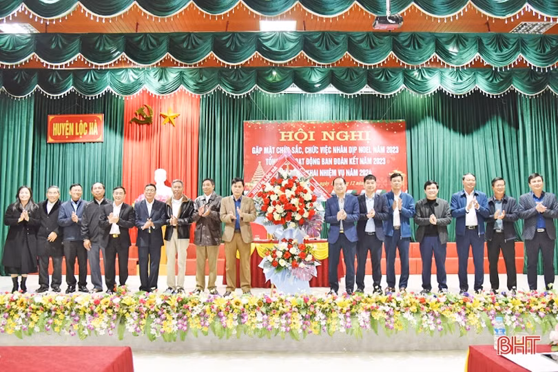Bà con giáo dân đóng góp quan trọng vào sự phát triển của các địa phương