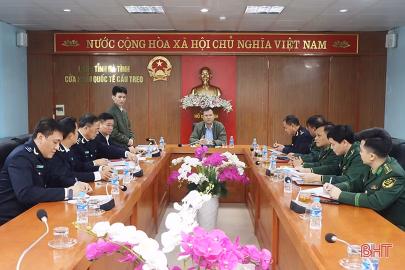 Tăng cường kiểm soát buôn lậu khu vực Cửa khẩu quốc tế Cầu Treo