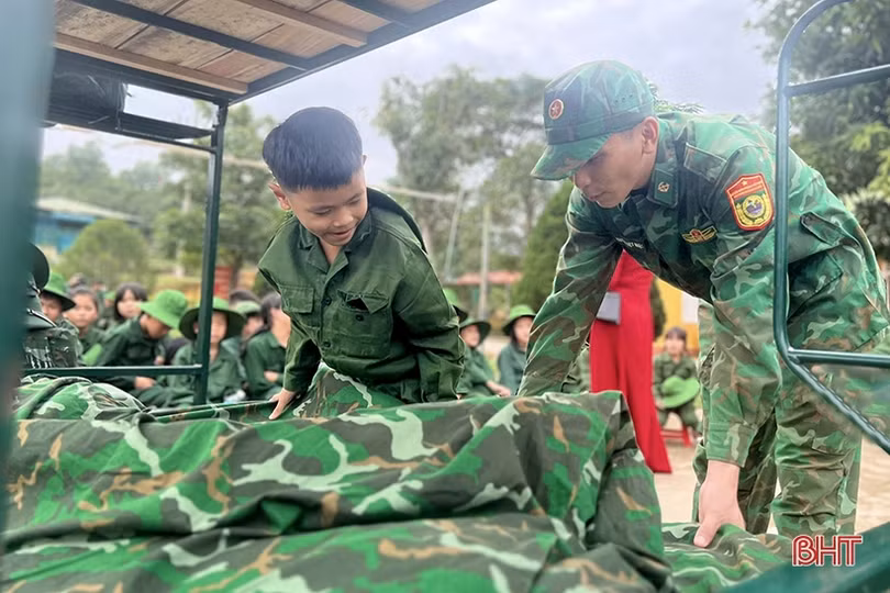 Tăng cường giáo dục truyền thống nhân ngày thành lập QĐND Việt Nam