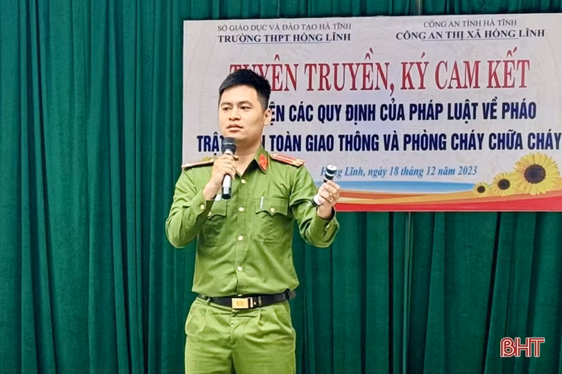 Gần 1.400 học sinh thị xã Hồng Lĩnh ký cam kết không sử dụng pháo