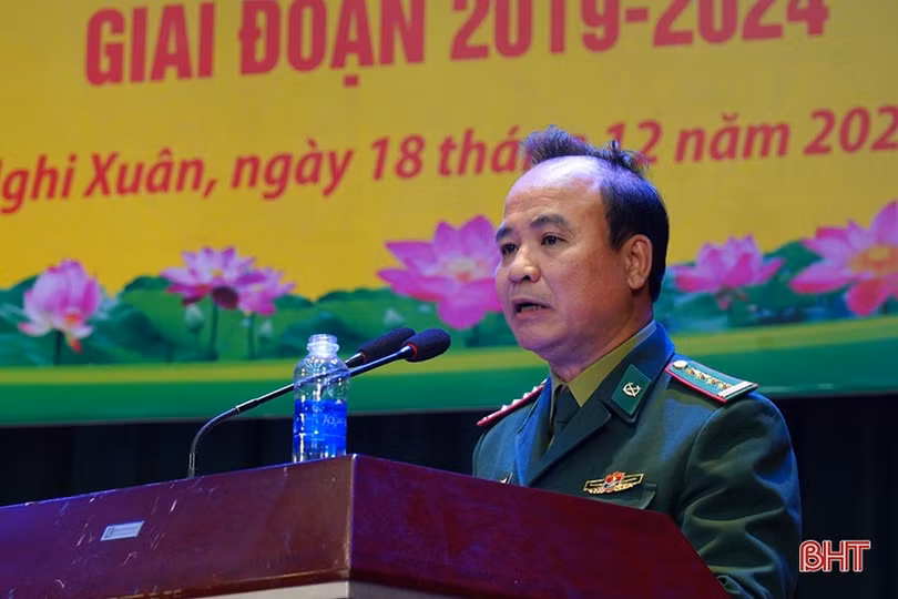 Khen thưởng 15 tập thể, cá nhân trong phong trào biên phòng toàn dân
