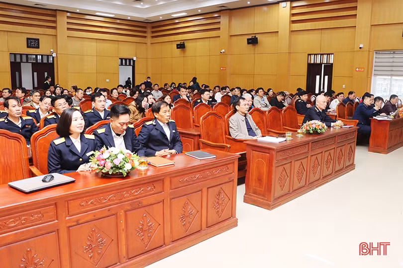 Từ 1/1/2024, tất cả cây xăng tại Hà Tĩnh phải xuất hóa đơn khi bán hàng