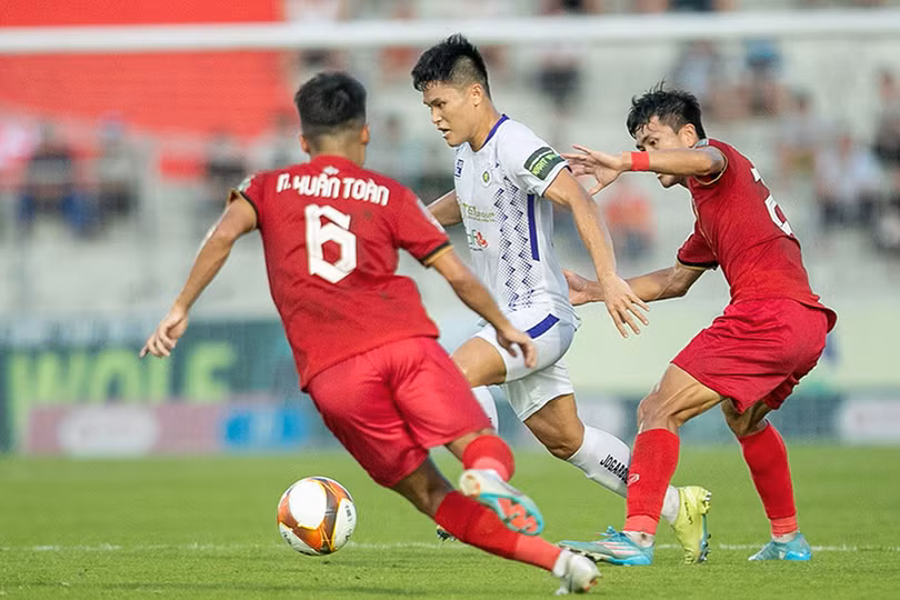 Phép màu nào trên sân Hàng Đẫy?