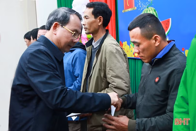 Công đoàn BHXH Hà Tĩnh tích cực thi đua để phát triển vững mạnh