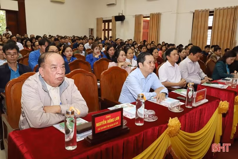 Công ty Quế Lâm chia sẻ kinh nghiệm sản xuất nông nghiệp hữu cơ với nông dân Hà Tĩnh
