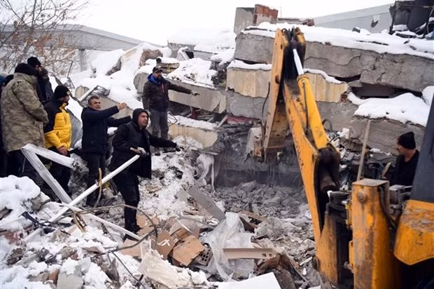 WHO cảnh báo về thảm họa y tế sau động đất tại Thổ Nhĩ Kỳ và Syria