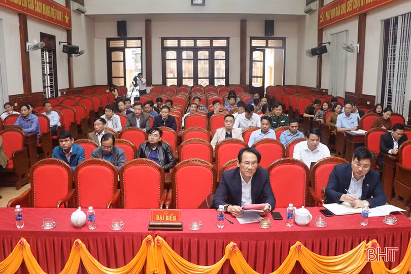  Đưa công tác dân vận đi vào chiều sâu, gắn với thực tiễn ở Cẩm Xuyên