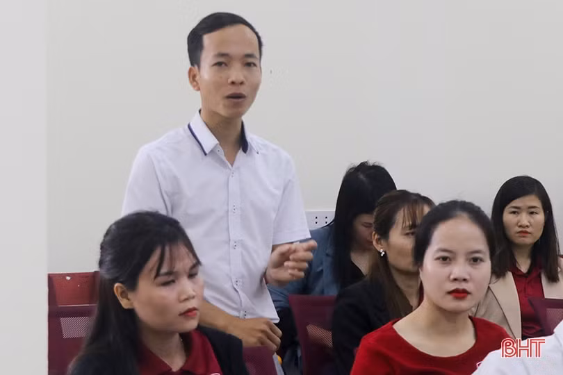 Đoàn ĐBQH tỉnh giám sát chuyên đề về đổi mới chương trình, SGK tại iSchool Hà Tĩnh