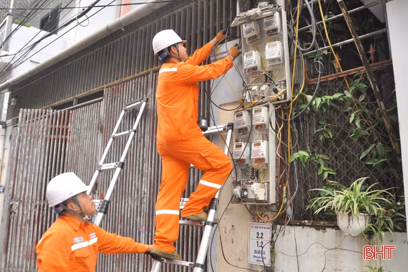 Điện lực Hà Tĩnh quyết liệt với mục tiêu giảm tổn thất điện năng