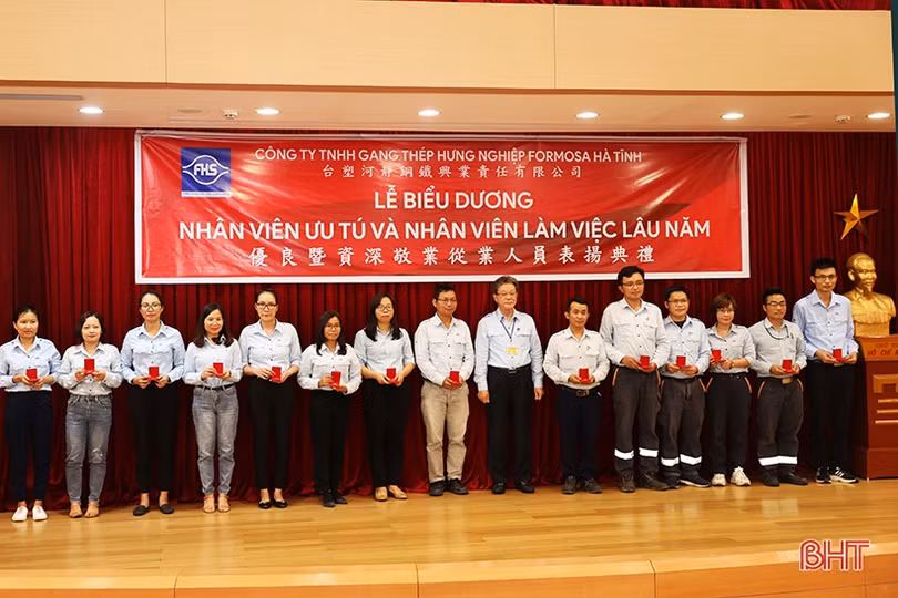Formosa Hà Tĩnh tri ân 587 lao động ưu tú, gắn bó lâu năm với doanh nghiệp