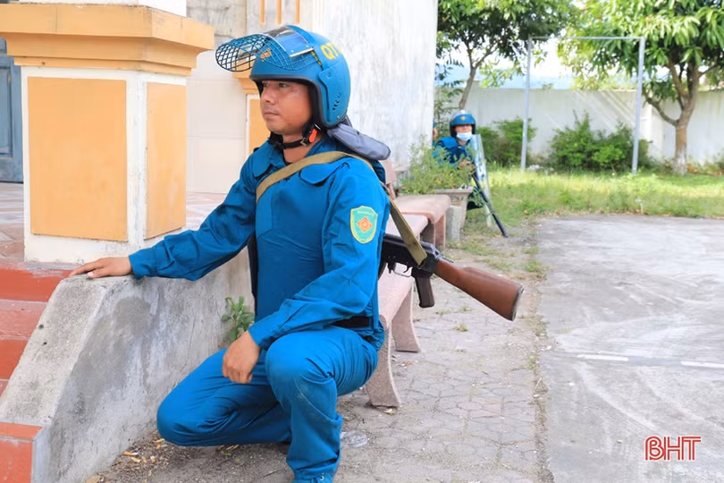 Hấp dẫn màn diễn tập bắt đối tượng bạo loạn của “chiến sỹ sao vuông” ở Nghi Xuân