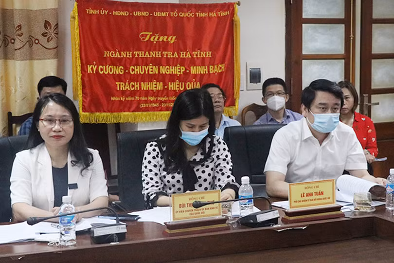 Đoàn ĐBQH Hà Tĩnh lấy ý kiến góp ý dự án Luật Thanh tra sửa đổi