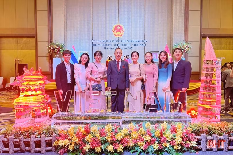 Du học sinh Hà Tĩnh tại Thái Lan giành giải thưởng “Sao tháng Giêng” ảnh 3 Du học sinh Hà Tĩnh tại Thái Lan giành giải thưởng “Sao tháng Giêng”