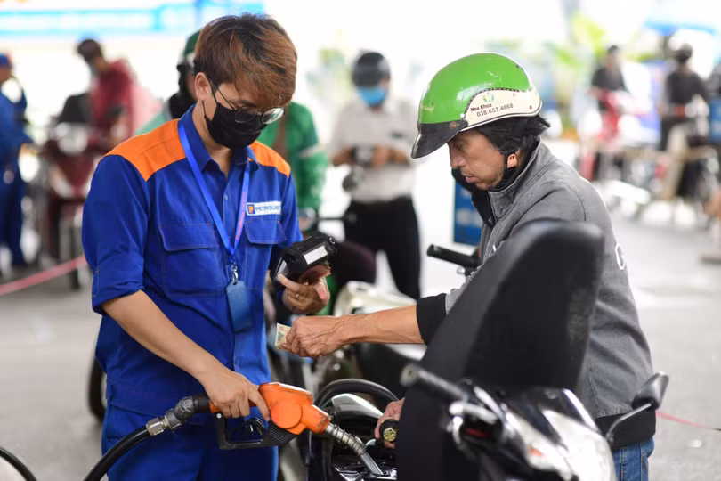 Cung ứng đủ xăng dầu cho sản xuất, kinh doanh và tiêu dùng tại Hà Tĩnh