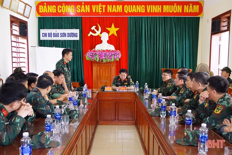 Kiểm tra công tác sẵn sàng chiến đấu tại đảo Sơn Dương