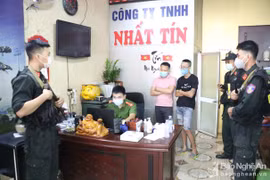 Đánh sập đường dây núp bóng doanh nghiệp cho vay nặng lãi hơn 500 tỷ đồng ở Nghệ An, có 8 cơ sở tại Hà Tĩnh