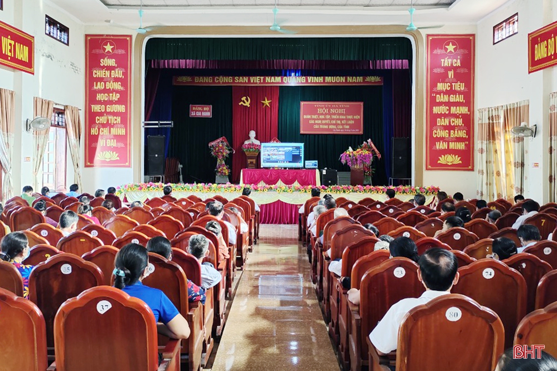 Tiếp tục quán triệt, triển khai các nghị quyết, chỉ thị, kết luận của Trung ương, của tỉnh đảm bảo thiết thực, hiệu quả