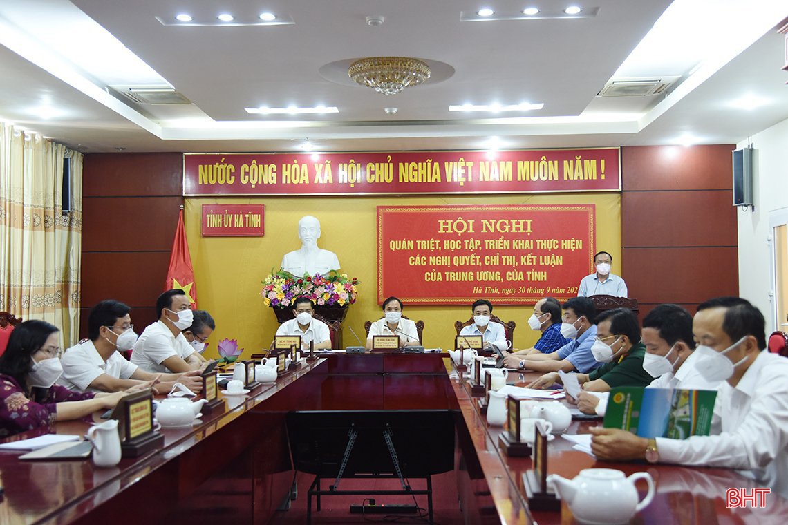 Tiếp tục quán triệt, triển khai các nghị quyết, chỉ thị, kết luận của Trung ương, của tỉnh đảm bảo thiết thực, hiệu quả