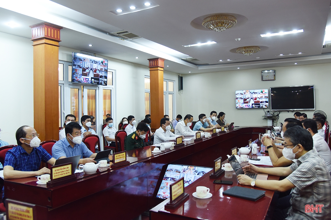 Tiếp tục quán triệt, triển khai các nghị quyết, chỉ thị, kết luận của Trung ương, của tỉnh đảm bảo thiết thực, hiệu quả