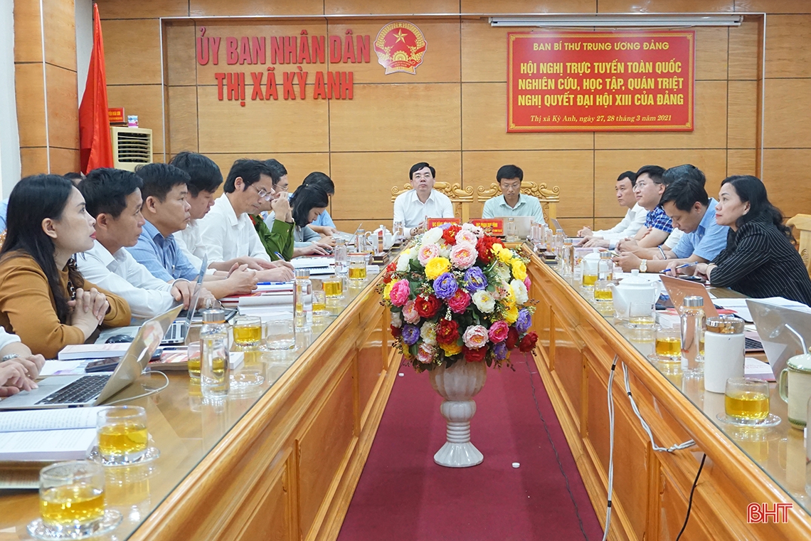 Quán triệt, học tập Nghị quyết Đại hội XIII của Đảng là nhiệm vụ trọng tâm trong năm 2021