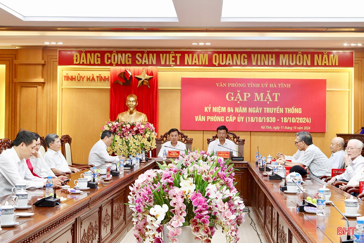 Toàn cảnh buổi gặp mặt.