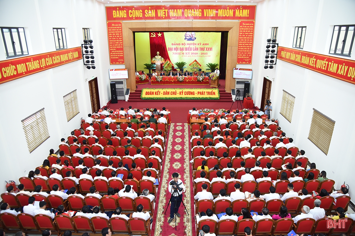 Bầu 36 đồng chí vào Ban Chấp hành Đảng bộ huyện Kỳ Anh nhiệm kỳ 2020-2025