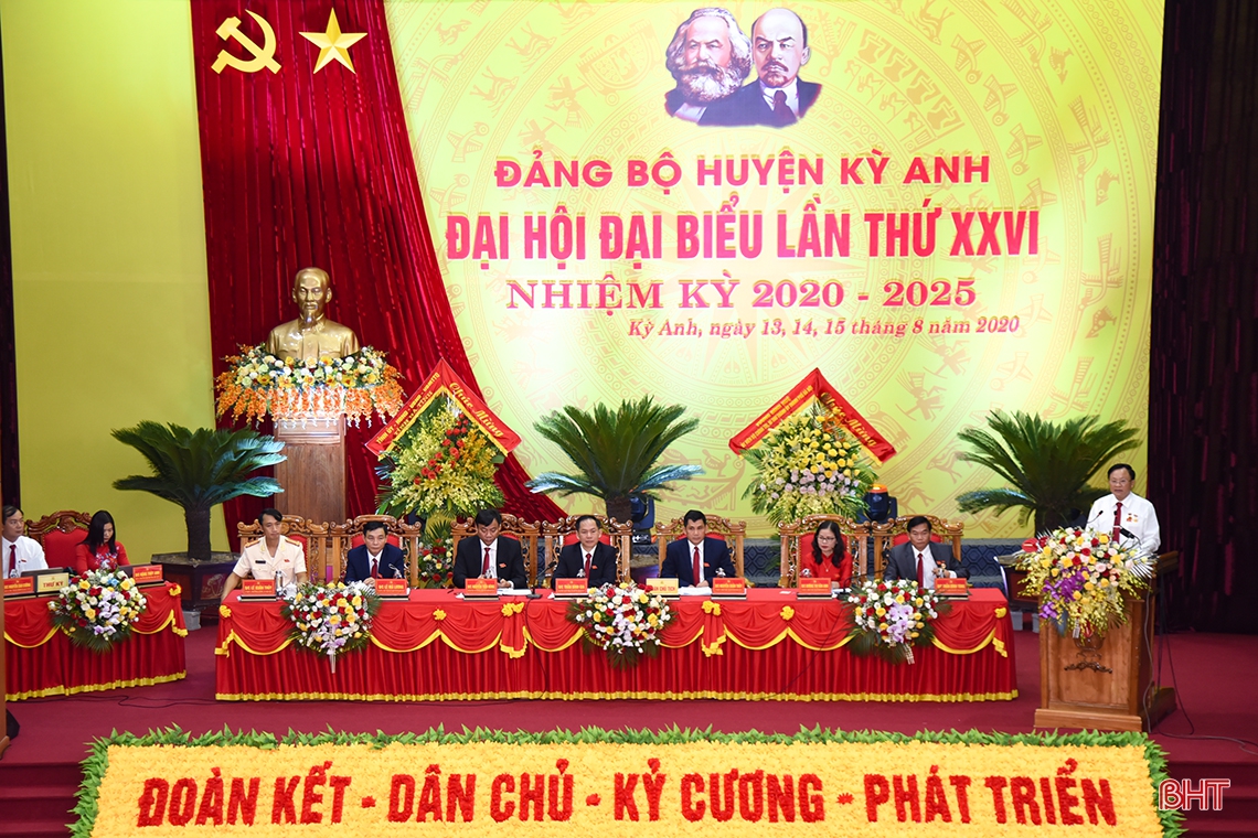 Bầu 36 đồng chí vào Ban Chấp hành Đảng bộ huyện Kỳ Anh nhiệm kỳ 2020-2025