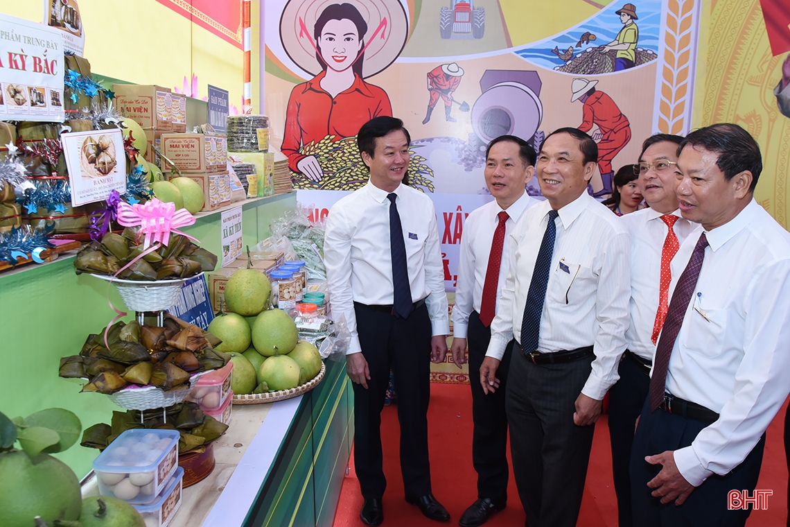Bầu 36 đồng chí vào Ban Chấp hành Đảng bộ huyện Kỳ Anh nhiệm kỳ 2020-2025