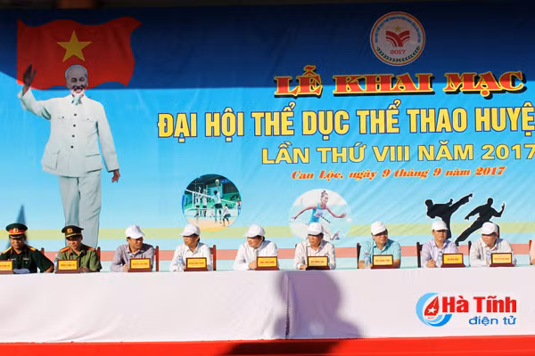 photo an tuong le khai mac dai hoi tdtt huyen can loc