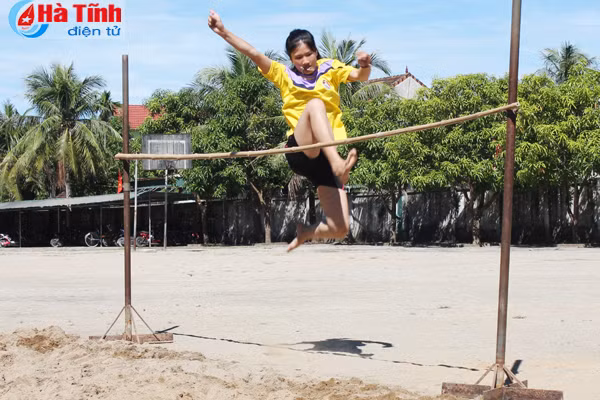 photo an tuong le khai mac dai hoi tdtt huyen can loc